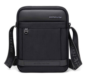 ARCTIC HUNTER τσάντα ώμου K00162 με θήκη tablet, 5L, μαύρη